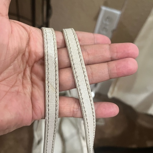 FENDI ZIPPERED TOTE - Picture 4 of 16